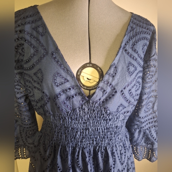 Elegant Blue Lace Dress Lined To The Knee. Size Lg Or X Large - Picture 2 of 6